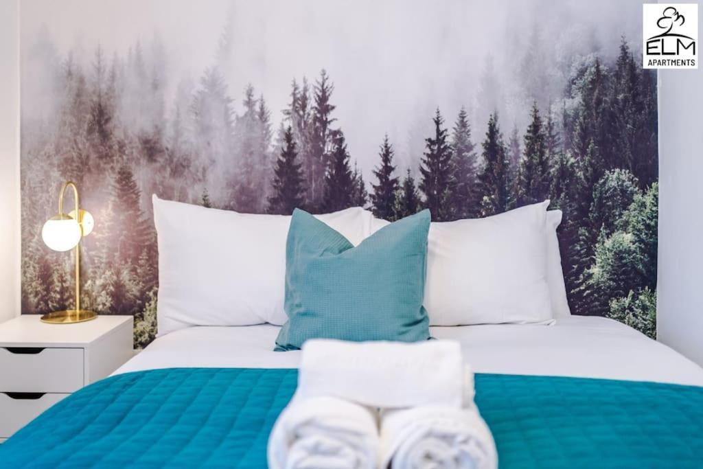 Cozy 1 Bedroom Apartment, Prime Location , Free Parking Manchester Extérieur photo