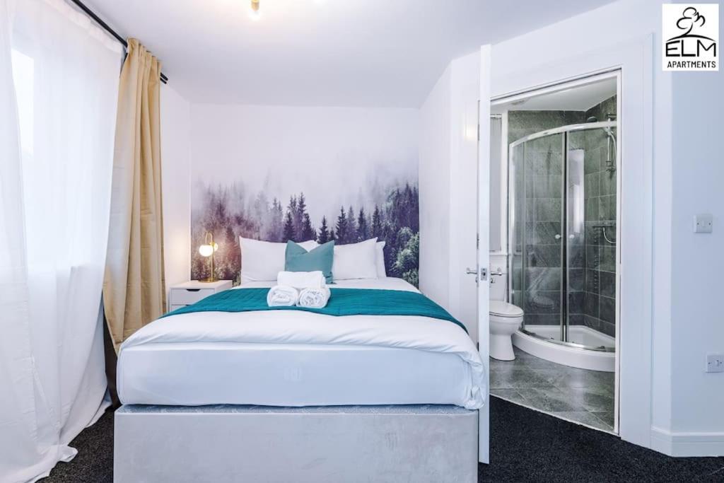 Cozy 1 Bedroom Apartment, Prime Location , Free Parking Manchester Extérieur photo